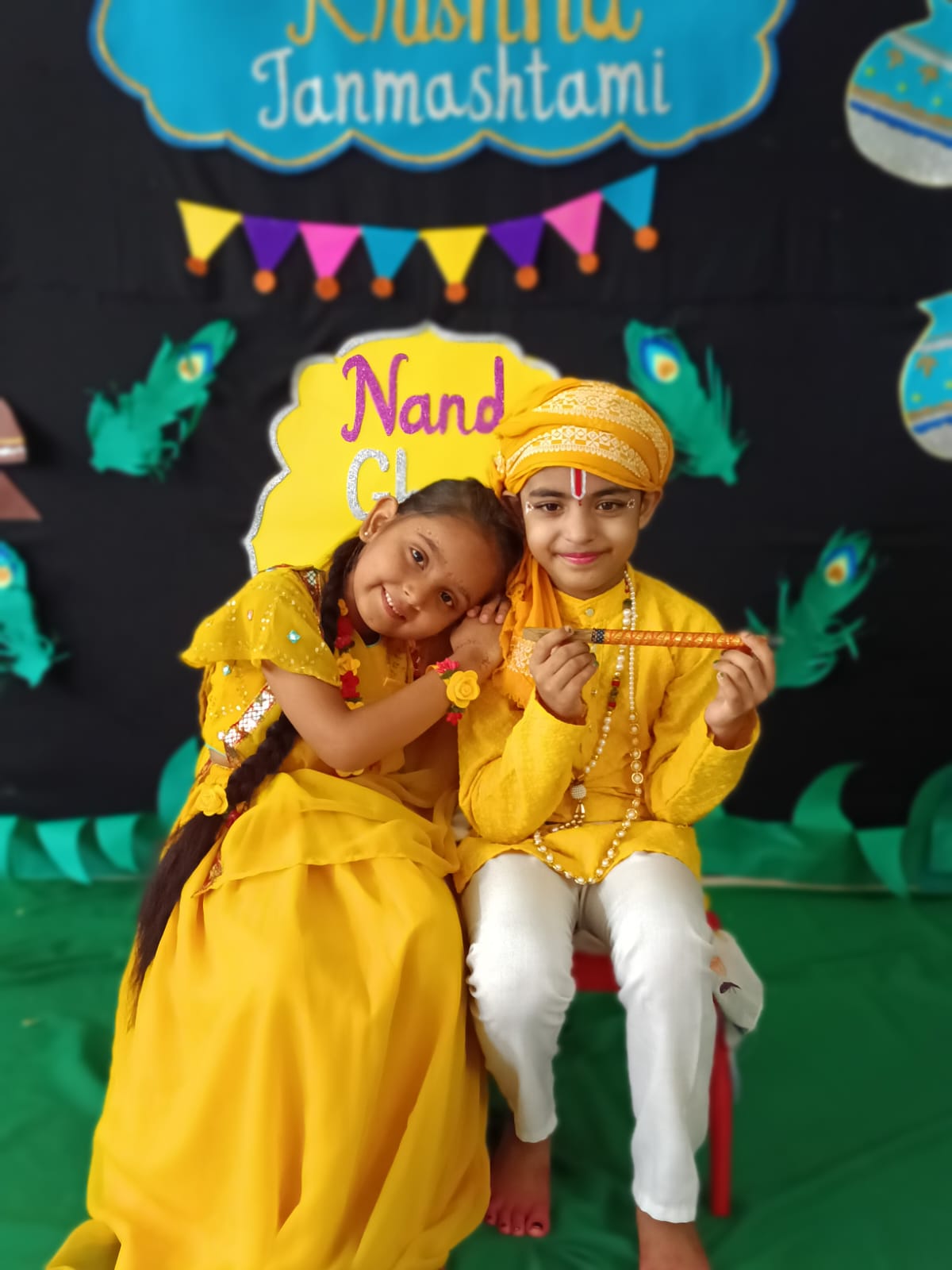 श्री कृष्ण जन्माष्टमी पर नौनिहालो व  छात्र छात्राओं ने दिखाई रचनात्मक प्रतिभा